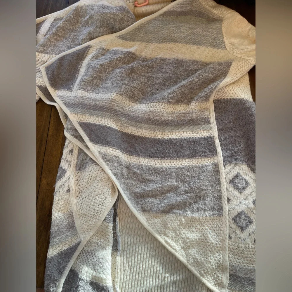 VINCE Alpaca and wool blend long cardigan - Picture 6 of 15